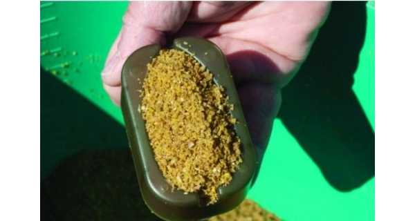 EXTRA CARP - Kŕmidlo Method Feeder 40 g