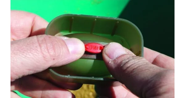 EXTRA CARP - Krmítko Method Feeder 60 g