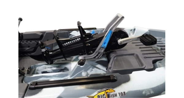 FEEL FREE - Kajak BIG FISH 108 Profish Drive 335 cm Green Flash