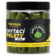 FISHMAX - Chytacie pelety v dipe Garlic Boost 15 mm