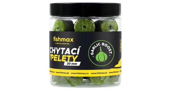 FISHMAX - Chytacie pelety v dipe Garlic Boost 20 mm