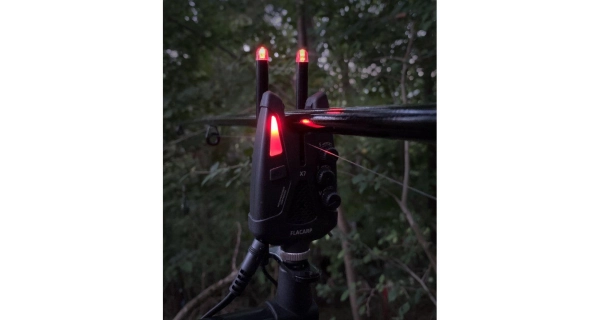 FLACARP - Svietiace záchytné uši Ears2 s LED Modrá