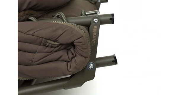 FOX - Lehátko so spacákom Duralite 3 Season System