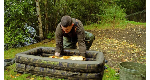 FOX - Nafukovacia podložka Carpmaster Air Mat XL