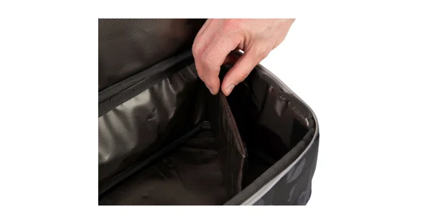 FOX RAGE - Chladiaca taška Voyager Camo Compact Boat Cooler
