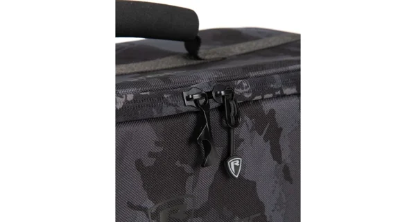 FOX RAGE - Chladiaca taška Voyager Camo Compact Boat Cooler