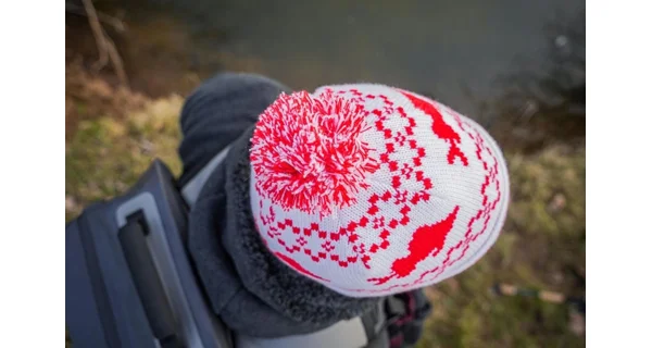 FOX RAGE - Čiapka Christmas Bobble
