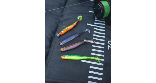 FOX RAGE - Gumová nástraha Mini Tiddler Mixed Color Packs Loaded 7 cm 4 ks