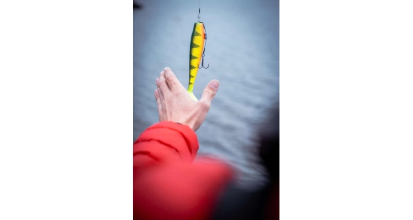 FOX RAGE - Gumová nástraha Zander Pro Shad Loaded UV Glitter Perch 18 cm