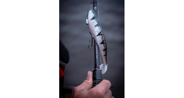 FOX RAGE - Gumová nástraha Zander Pro Shad Loaded UV Silver Halo 18 cm