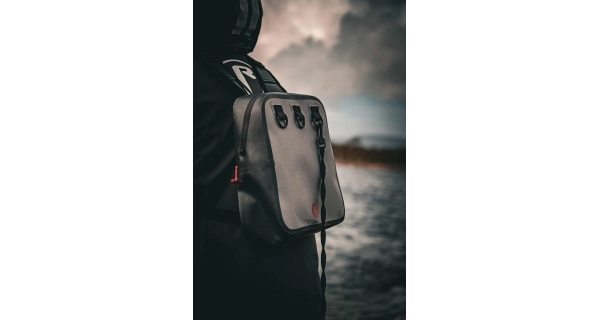 FOX RAGE - Náprsný batoh Pro Series Waterproof Chest Pack