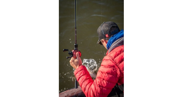 FOX RAGE - Prút Warrior Zander Cast 2,1 m 10-40 g 1+1 diel