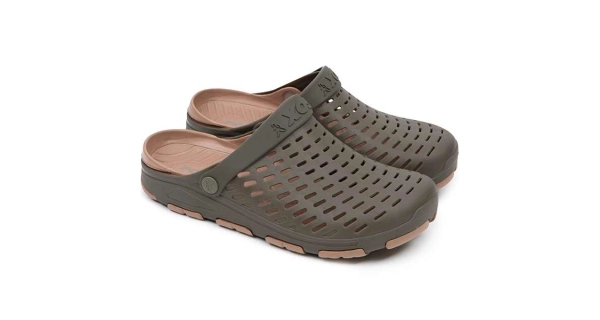 FOX - Šľapky Khaki Clogs veľ. 44