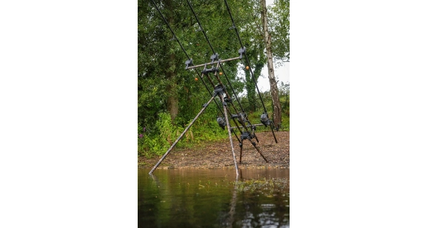 FOX - Stojan Ranger MK2 Camo Pod 3 Rod