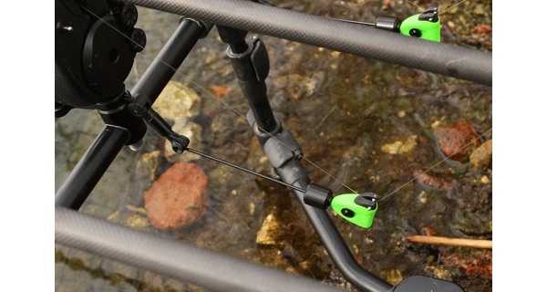 FOX - Swinger Black Label Mini Čierny