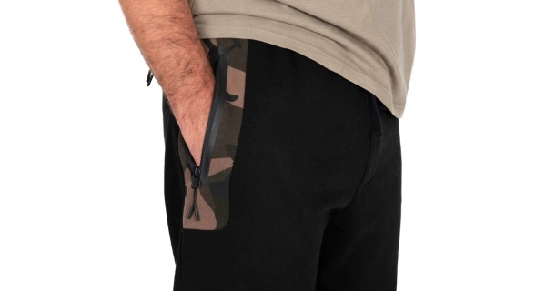 FOX - Tepláky Black Camo Premium 310 Joggers veľ. XL
