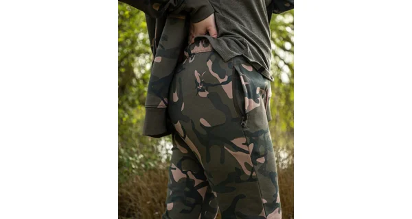 FOX - Tepláky Womens Camo Jogger veľ. M
