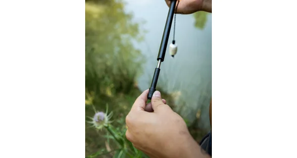 FOX - Vidlička Black Label CamLok Banksticks 24"