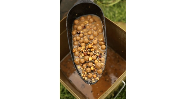 FOX - Zakrmovacia lopatka Boilie Baiting Spoon