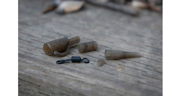 FOX - Závesky Edges Camo Running Safety Clip Kit