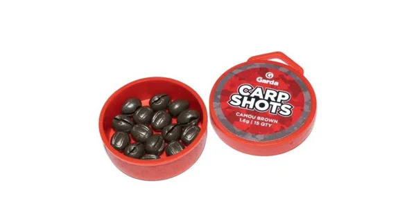 GARDA - Broskyne Carp Shots 1,6 g 20 ks Camou Brown