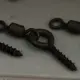 GARDNER - Kolíček s obratlíkom Covert Swivel Bait Screws Anti Glare Long 11 mm 10 ks