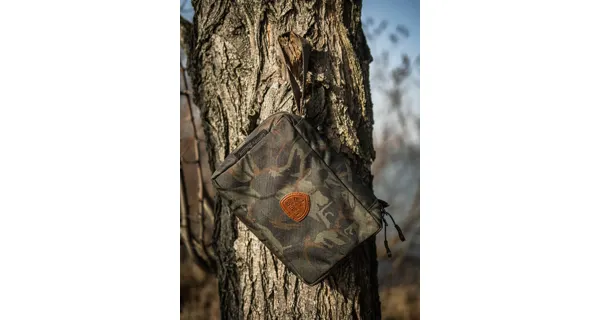 GIANTS FISHING - Hygienické puzdro Wash Bag