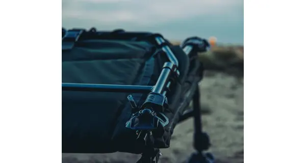 GIANTS FISHING - Lehátko Gaube XT Bedchair 8Leg