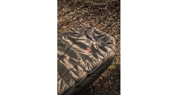 GIANTS FISHING - Lehátko + spací vak Bedchair/Sleeping Bag System RWX 5 STD