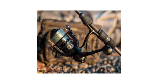 GIANTS FISHING - Navijak Deluxe Reel FD 3000