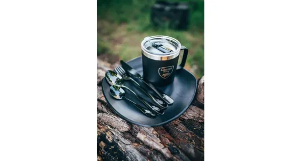 GIANTS FISHING - Nerezový thermo hrnček Black Stainless 400 ml