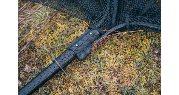 GIANTS FISHING - Podberák Deluxe Landing Net Rubber Medium 70x60 cm