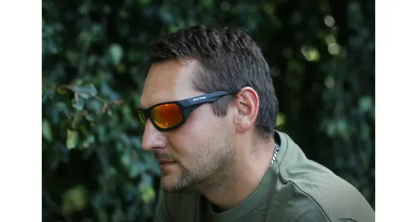 GIANTS FISHING - Polarizačné okuliare Polarized Glasses Deluxe 2