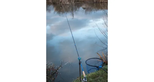 GIANTS FISHING - Prút CLX MK2 Feeder 3,6 m 90 g + Navijak SPX 3000 FD