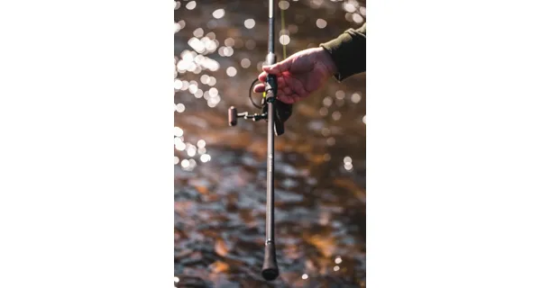 GIANTS FISHING - Prút Deluxe BX Carp 2,7 m 3 lb 2 diely