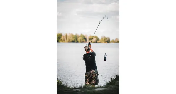 GIANTS FISHING - Prút Deluxe Carp Spod 10ft 4,5lb 2pc