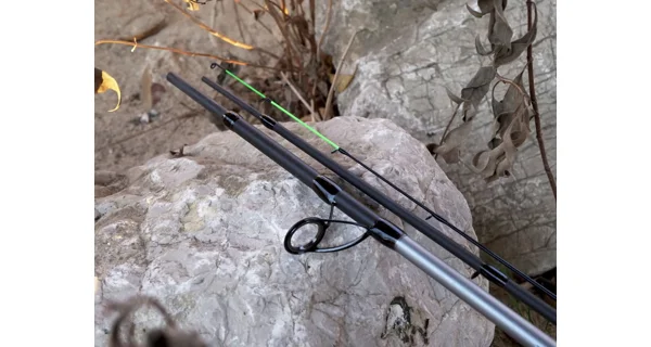 GIANTS FISHING - Prút Deluxe Power Feeder 3,6 m 120g