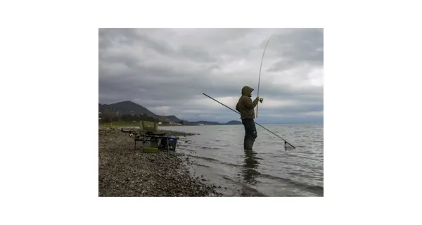 GIANTS FISHING - Prút Fluent MK2 Feeder 3 m 80 g 3 diely