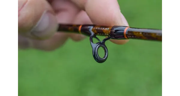 GIANTS FISHING - Prút Gaube Medium Method Feeder 12 ft 40-90 g 3 diely