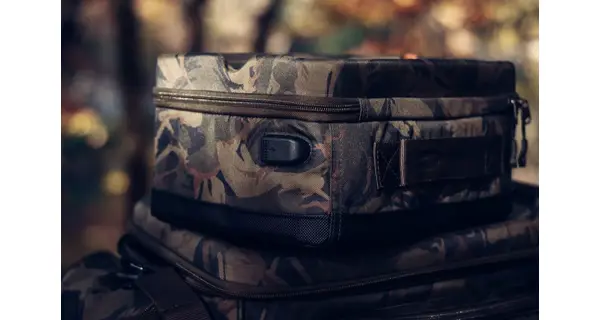 GIANTS FISHING - Púzdro Electronics Eva Table Bag