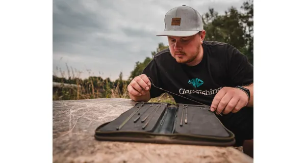 GIANTS FISHING - Puzdro na nadväzce Stiff Rig Wallet XL