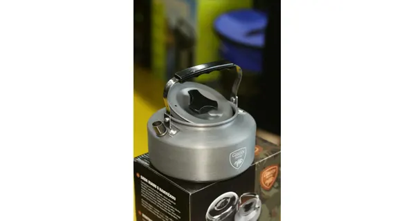 GIANTS FISHING - Sada riadu s kanvičkou 3 Piece Pan & Kettle Set