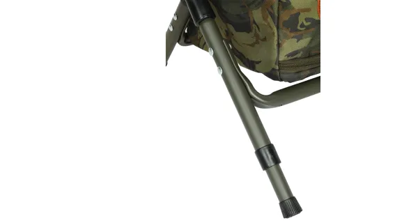 GIANTS FISHING - Skladací stolík s taškou Folding Table with Bag