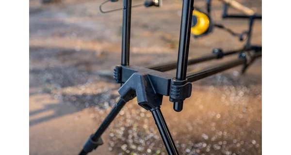 GIANTS FISHING - Stojan Dual H-Rod Pod 3 Rods