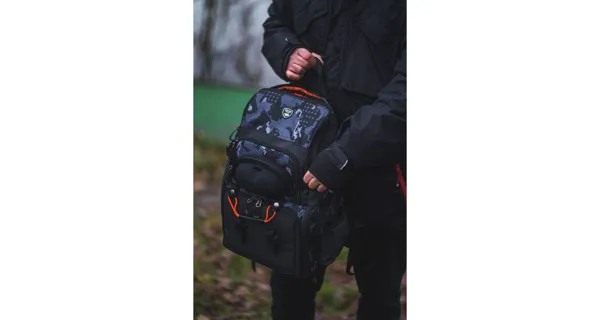 GIANTS FISHING - Vláčací batoh Spinning Rucksack Deluxe