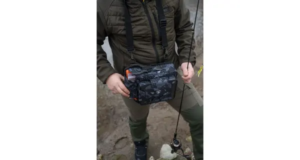 GIANTS FISHING - Vláčacia ľadvinka Spinning Waist/Leg Bag