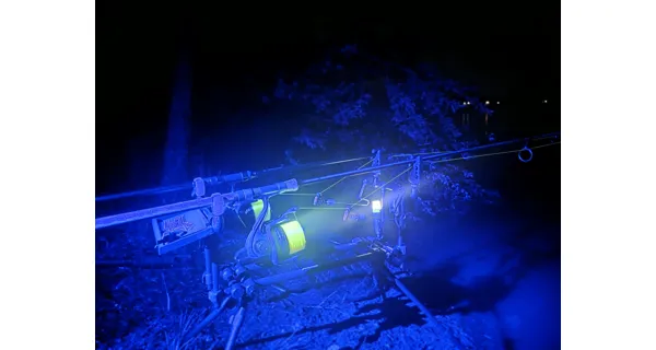GIANTS FISHING - Vlasec Fluo Power UV-Yellow 0,26 mm 7,1 kg 600 m