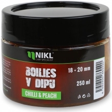 KAREL NIKL - Boilies v dipe Chilli & Peach 18 + 20 mm 250 g