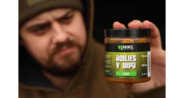 KAREL NIKL - Boilies v dipe Corn 20 mm 250 ml