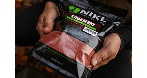 KAREL NIKL - Method Mix Strawberry 1 kg